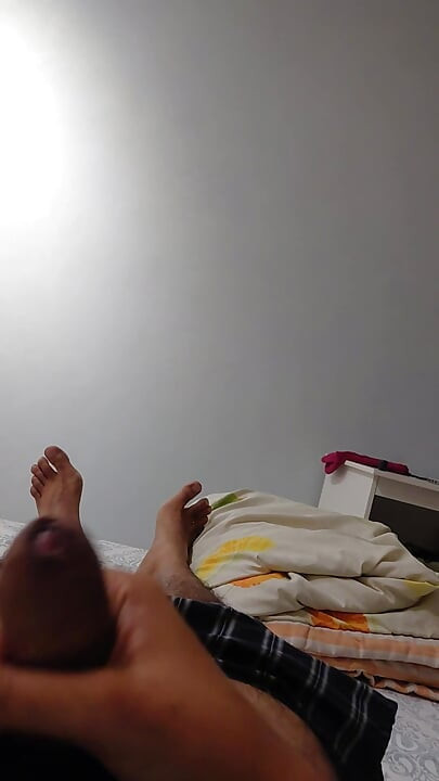 Big dick cumming
