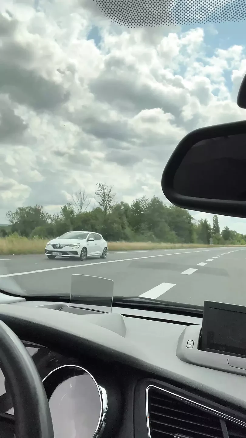 BeENJoY - Jerking off a big cock in the car in traffic in the middle of people looking at me