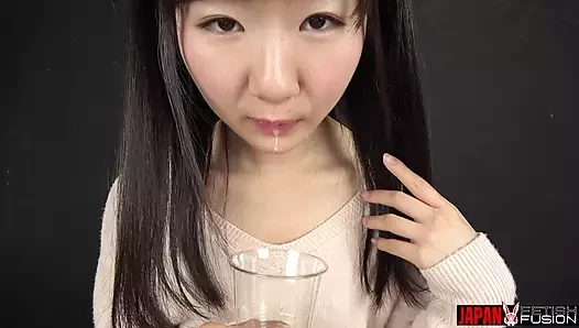 Ayu Kumanos lange zunge und dicke speichel-fetisch-Erkundung