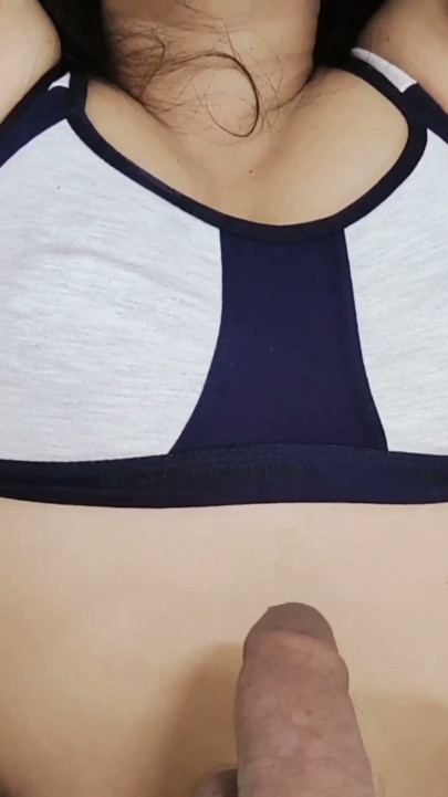 Treinador excitado pela rapariga indiana Desi | Clip 1
