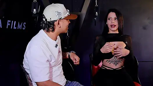 "ich Wurde Beim Ficken in Einem Bekleidungsgeschäft Erwischt" - Geiles Interview Mit Mariadlosangelecs