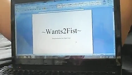 Wants2fist