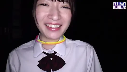 Wet-mark wander, während sie einen frechen schimmernden trail hinterlässt, wo immer sie sich entblößt, 2. Hälfte