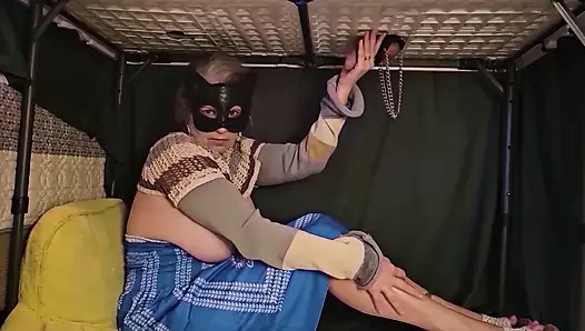 Penyiksaan kontol dan peler tanpa ampun! Peler dan suara uretranya ditampar sama ibunya yang bejat