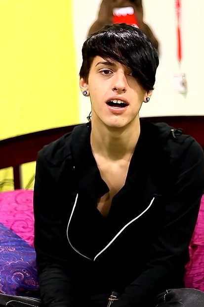 Emo Cutie Jae Landen's a Real Sweetheart!