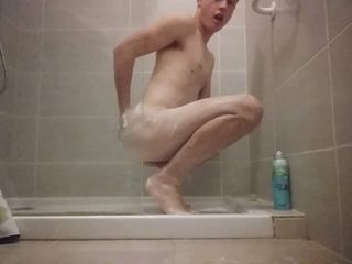 Axelange mandi ini dengan baik kaki