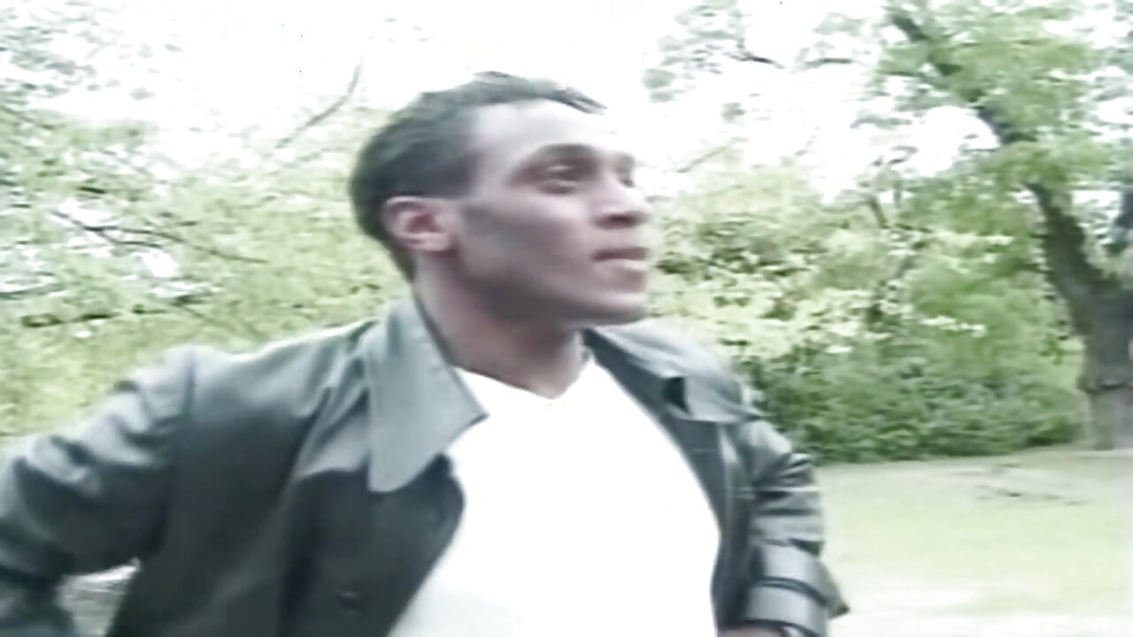 Οι βρετανικές περιπέτειες του Big Omar: Big Boob Booty (2001)