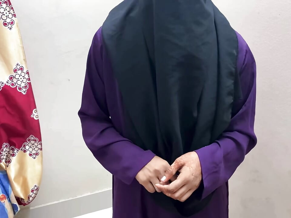Evim boşken madamla sikişiyorum