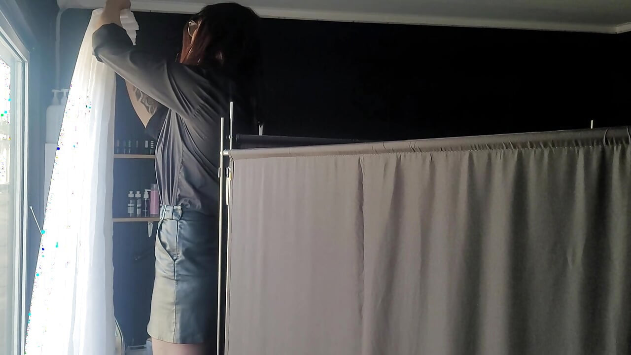 I Go for Manicure, I Get Blowjob, Working Girl Was so Nasty, and She Want My Dick