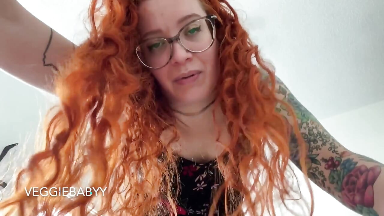 Futa fyller fitta din med kuk og en vibrator til creampie