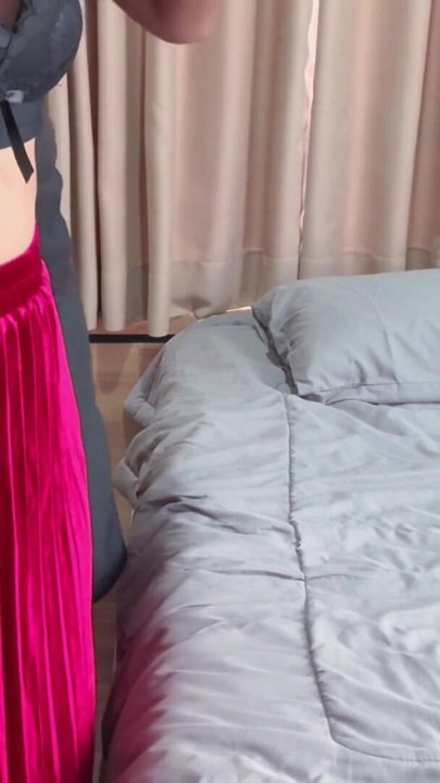 เย็ดป้าเลี้ยง Stephanie ในห้องกู | คลิป 1