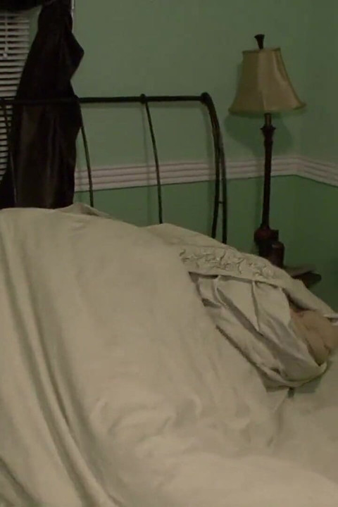 18 y/o slut gets fucked & big load shot in her mouth
