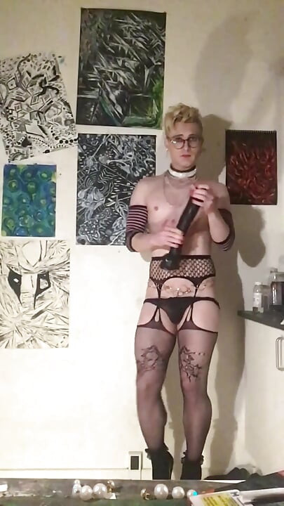 Girly Sissy Bitch! Jes Brinch Is a Weak Loser!