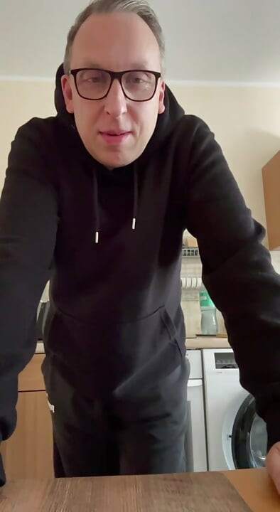 Passionate handjob and naked in the kitchen