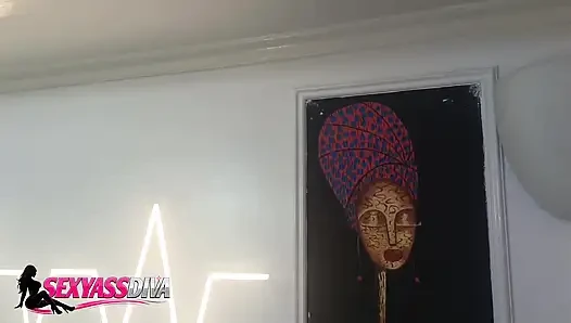 Üvey kızım büyük ve kremsi