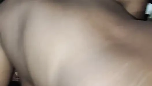 Freundin gefickt sehr hart, volles video ungeschnitten. Überspringen oder vorn Benutzen Sie Kopfhörer nicht, um das Vergnügen zu fühlen.