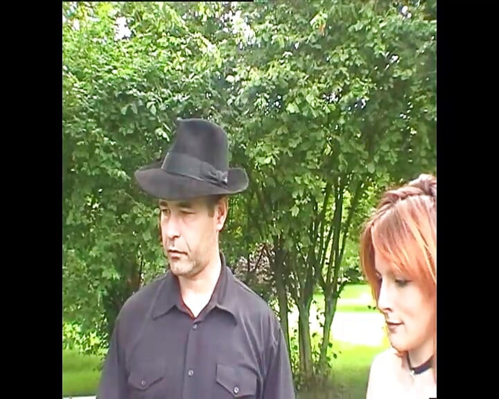 Harte BDSM-dominanz Für Zwei Unterwürfige