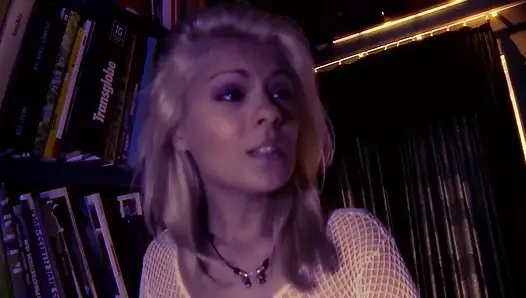 German MILF Gets Inseminated by Neighbor