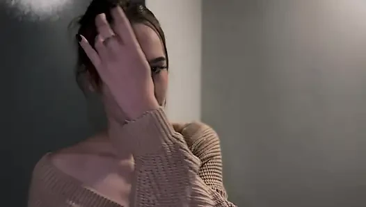 Öğrenci yeni bir telefon için berbattı