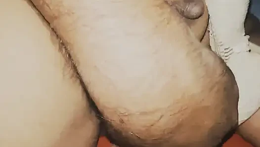 Desi Bhabhi sangat romantis dan panas desa bhabhi