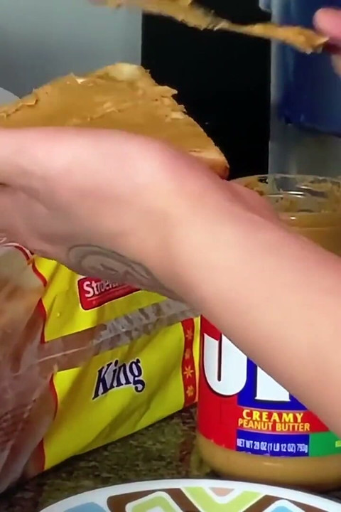 Stepsister's Secret Sauce: Food Femdom