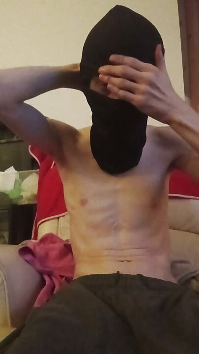 Hung bi chav strip teasing and washing himself and wanking off huge load