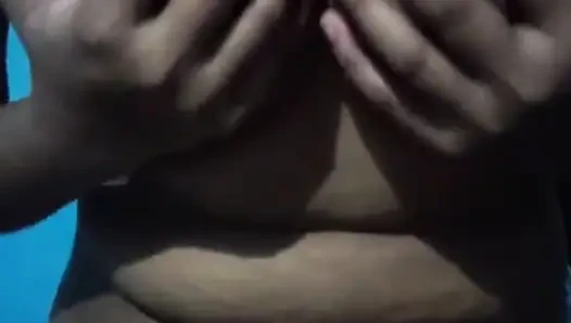 Stepsister sending nude and sexy video