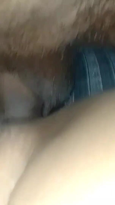 乡村女孩的重口味性爱视频，清晰的印地语音频 Deshi Ladki Ki Tange Utha Kar Choot Faad Did印地语性爱视频 | 短片 1