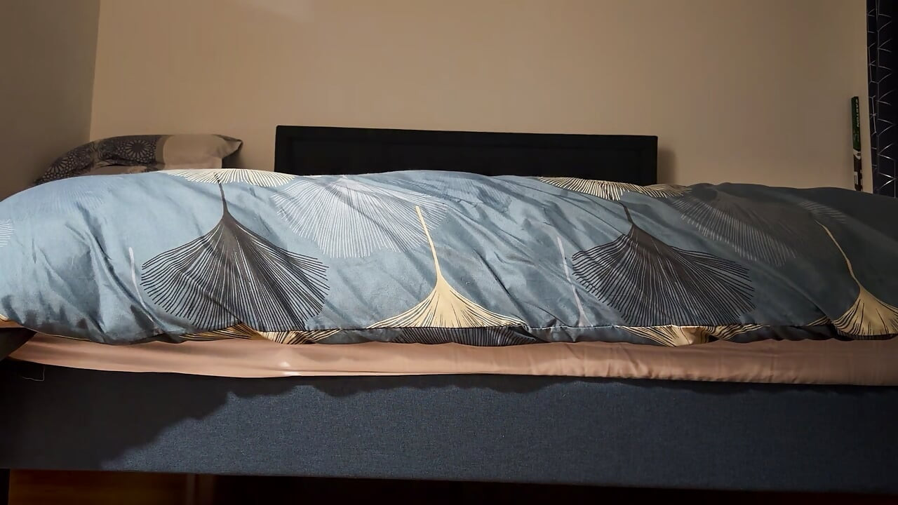 เล่นตูดกับลูกปัดทางตูด