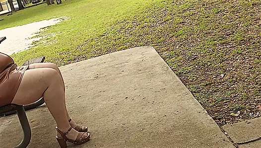 Keep staring at my big fat white juicy ass booty, thick legs and thighs until you start moaning & cumming