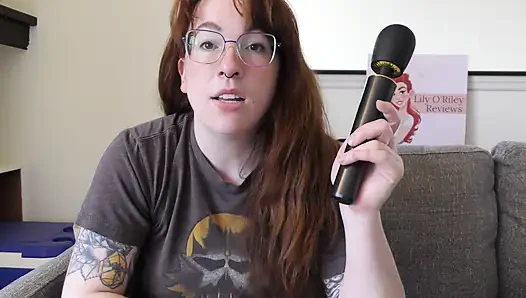 NSFW Review of the Led Display Vibrating Wand Pro Compact From Funzze