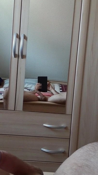 Cock Wagging