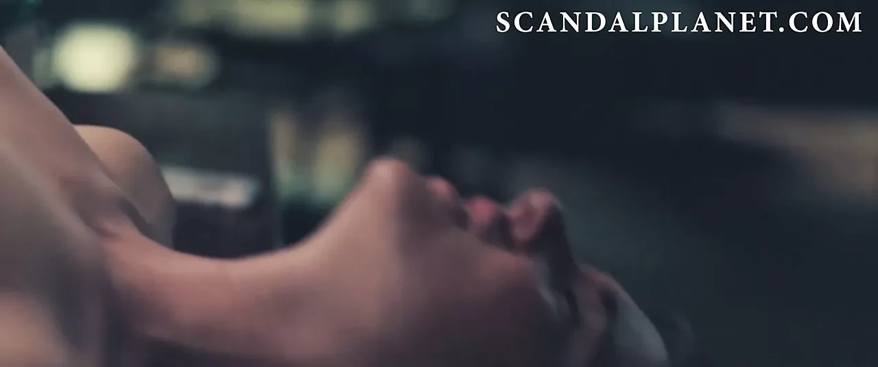 Shailene Woodley &#39;끝, 시작&#39;의 누드 섹스