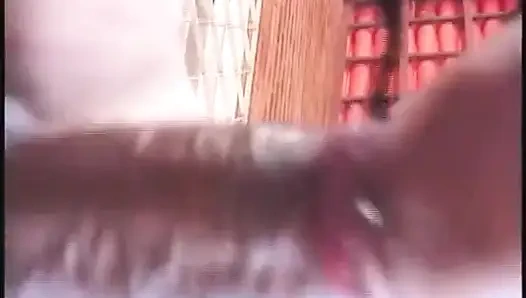 Sidik sırılsıklam sürtükler altın duşta grup sekste sırılsıklam