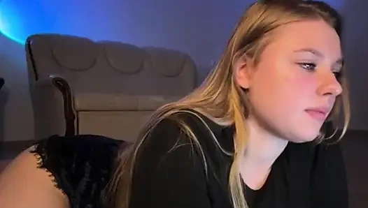 Большой хуй трахает очко Jucielussie крупным планом