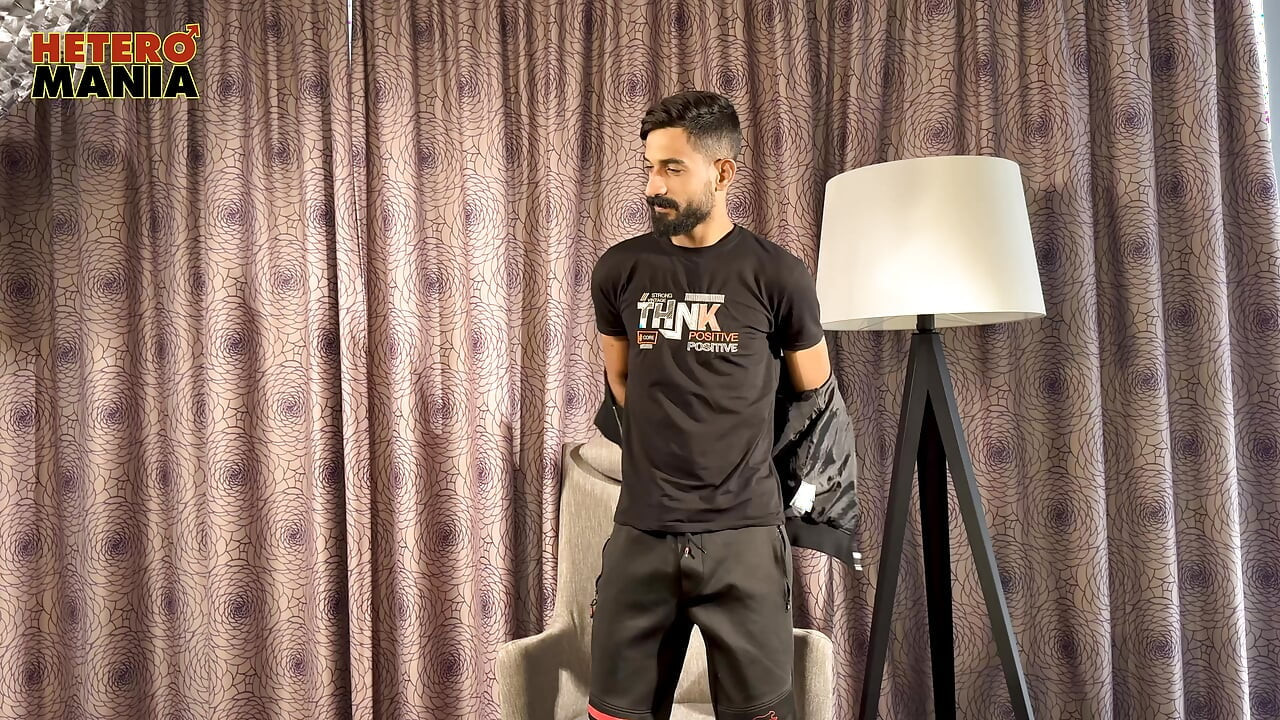 Juguete follando divertido con Bayrak