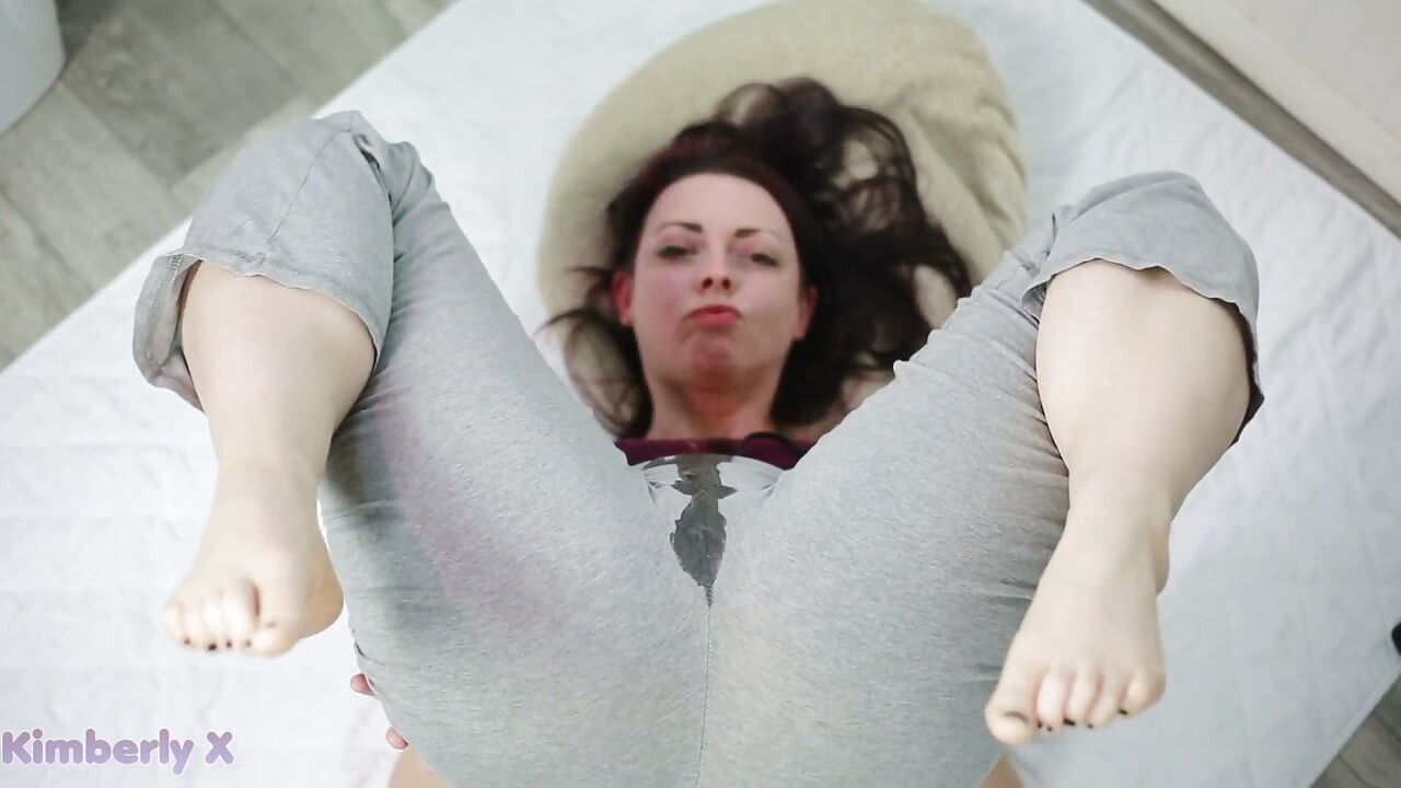 Grey Yoga Pants Pissing