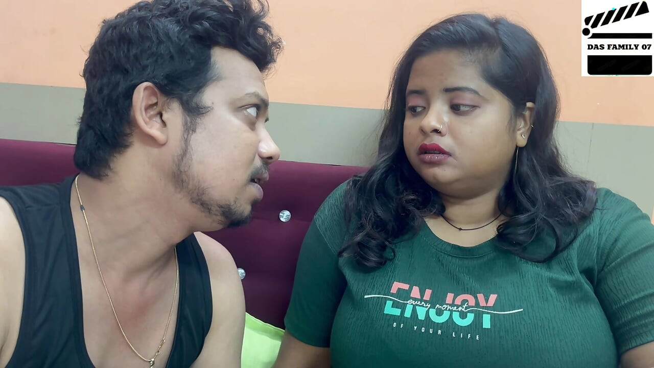 BAARE DUDHWALI BHABI OR THARKI DEWAR KI CHUDAI RAW CLIPS