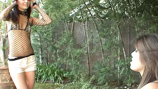 Menjilati lesbian sepanjang malam