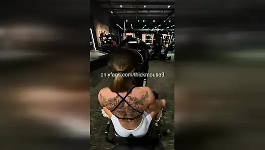 Gadis tiktoker dientot sama penggemarnya di live streaming insta