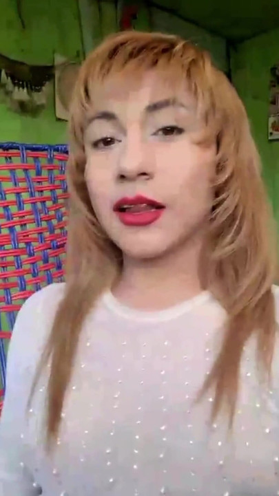 Pažnja ispod suknje