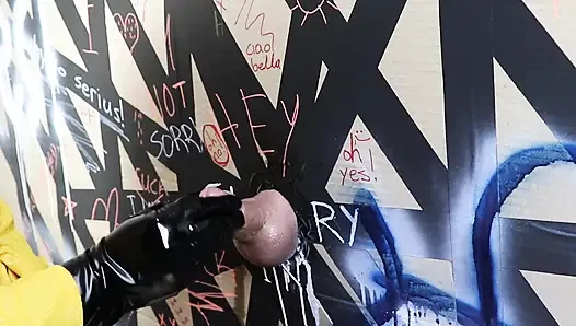 Я оставлю его яйца пустыми - не дает дойти до оргазма у глорихола