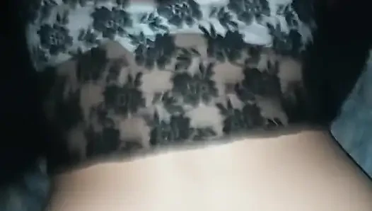 Pembantu berempat aku masukin kontolku ke dalam memeknya