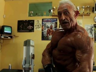 Bodybuilder, papa mature, Manuel Vanbruna (pas de sexe avec de la musique)