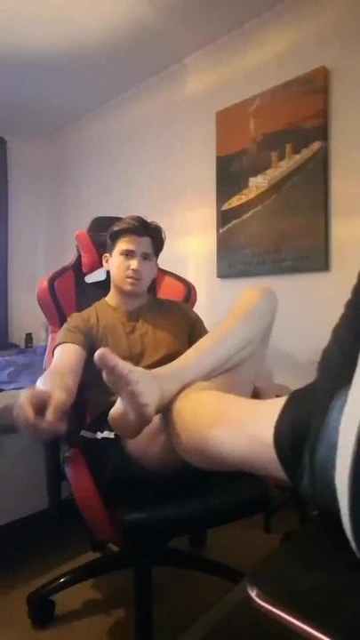 Straight FinDom Alpha Wants You to Bend Over