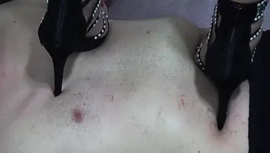 Iron with heels on the body