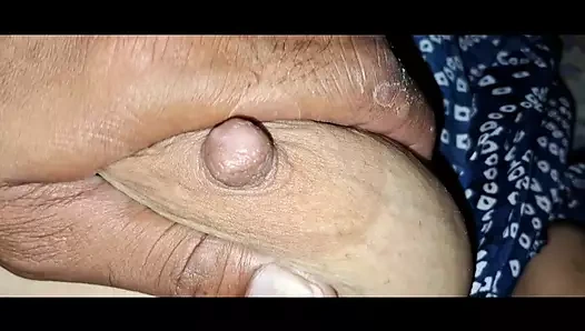 Seks tren india pertama sunni bhabhi disetubuhi dengan keras