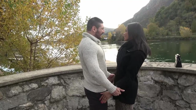 Shemale Fucks a Strong Big Man at His Home on the First Date