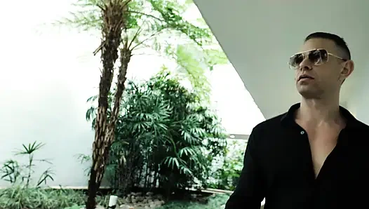 Учительница йоги с идеальным телом кончает - S3Xus - грубое 4K