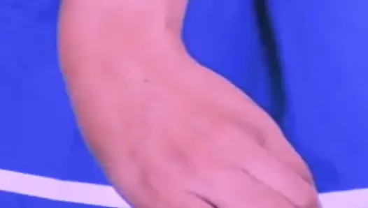Cewek mungil pulang sekolah